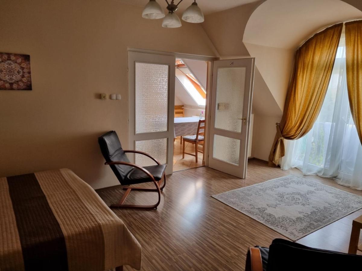 Koerteszirom Apartman إغير المظهر الخارجي الصورة